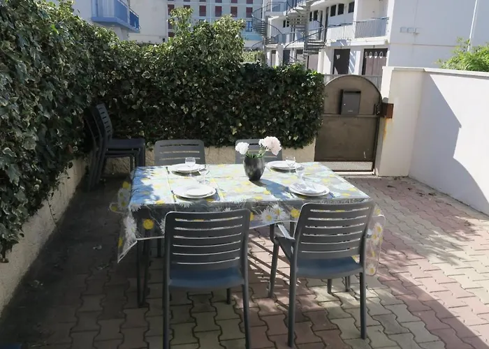 Διαμέρισμα Sol-y-days California, Superbe Renove En Rdc Avec Parking, Belle Terrasse Ombragee, A 200m De La Le Grau-du-Roi